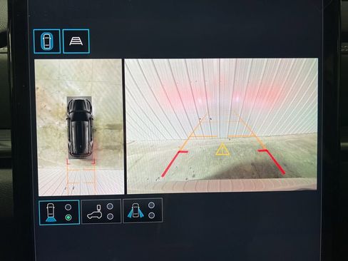 New 2026 GMC Terrain Elevation w/ Elevation Premium Package image 17