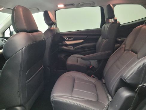 Used 2020 Subaru Ascent Limited AWD/4WD image 18