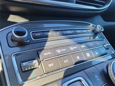 Used 2023 Hyundai Santa Fe SEL image 23