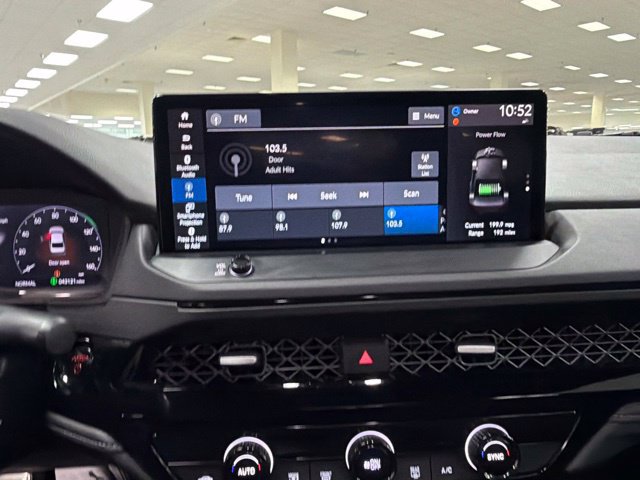 Used 2024 Honda Accord Sport image 19