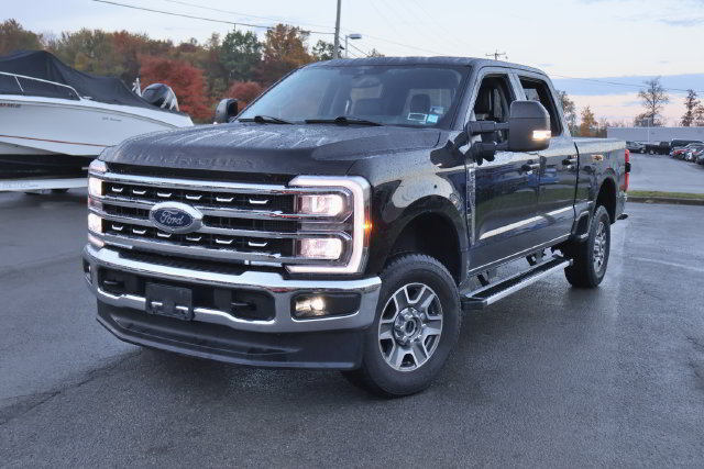 Used 2024 Ford F250 Lariat AWD/4WD image 1