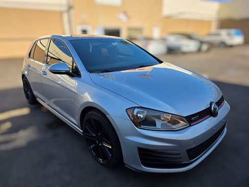 Used 2015 Volkswagen GTI S image 2