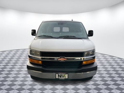 Used 2019 Chevrolet Express 2500 LT w/ LT Preferred Equipment Group image 5