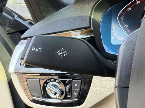 Used 2020 BMW 530i xDrive w/ Convenience Package image 26