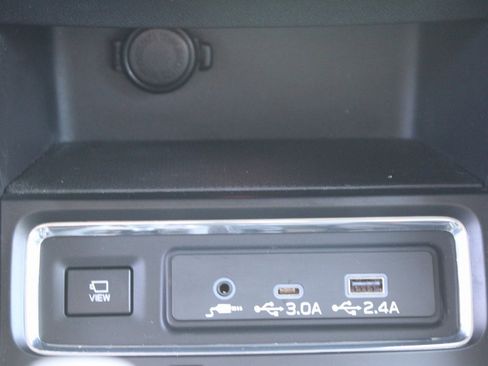 Used 2025 Subaru Ascent Limited w/ Popular Package #2 image 21