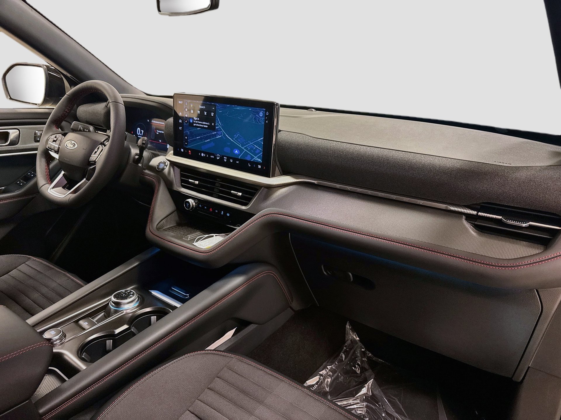 Used 2025 Ford Explorer ST-Line w/ Premium Package RWD image 30