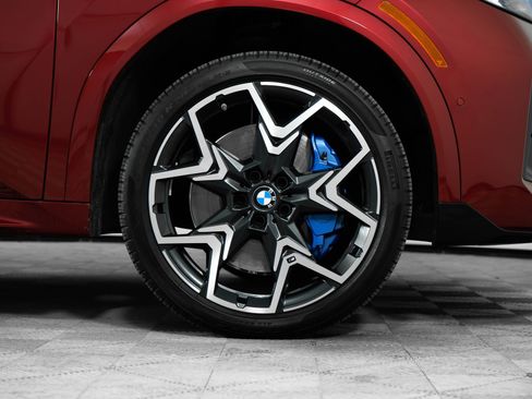 Used 2025 BMW X2 M35i image 9