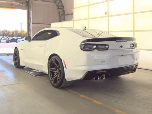 Certified 2023 Chevrolet Camaro SS image 9