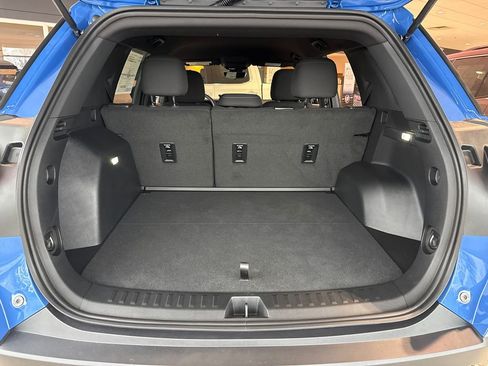 New 2026 GMC Terrain Elevation w/ Black Edition AWD/4WD image 32