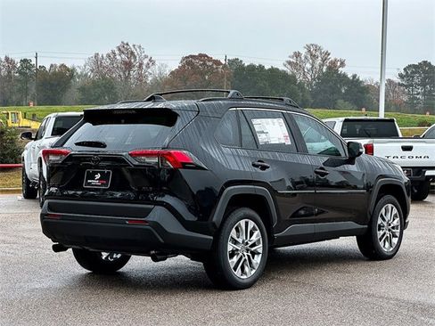 New 2025 Toyota RAV4 XLE Premium image 8