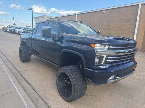 Used 2021 Chevrolet Silverado 3500 High Country w/ Z71 Off-Road Package AWD/4WD image 4