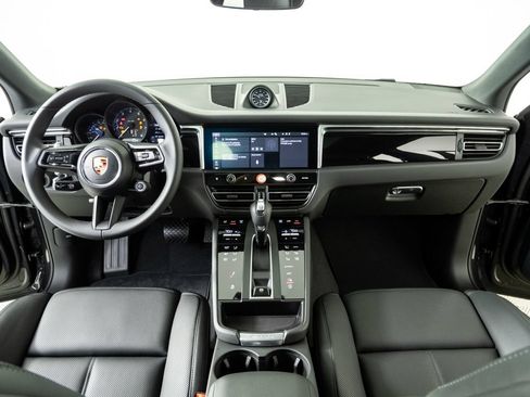 New 2026 Porsche Macan AWD/4WD image 19