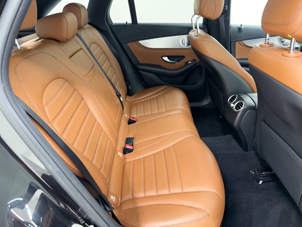 Used 2019 Mercedes-Benz GLC 43 AMG 4MATIC image 29