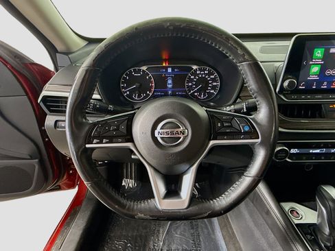Used 2019 Nissan Altima 2.5 Platinum FWD image 13