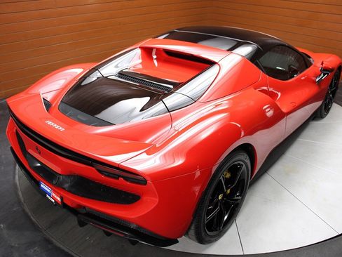 Used 2025 Ferrari 296 GTS image 37