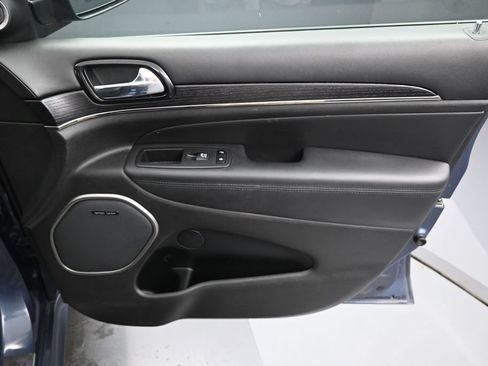 Used 2020 Jeep Grand Cherokee High Altitude AWD/4WD image 39