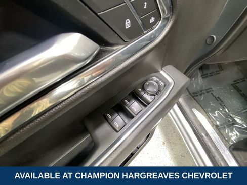 Certified 2025 GMC Sierra 1500 SLT image 31