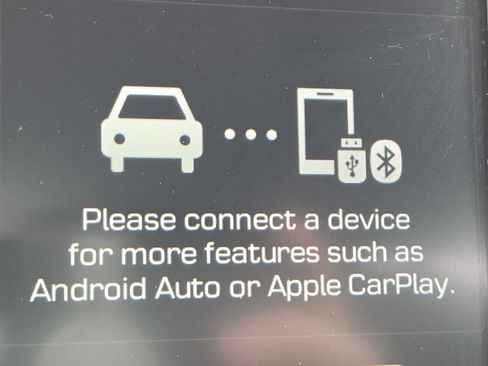 Used 2019 Hyundai Kona SE w/ Cargo Package image 3