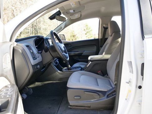 Used 2020 Chevrolet Colorado W/T w/ WT Convenience Package image 18