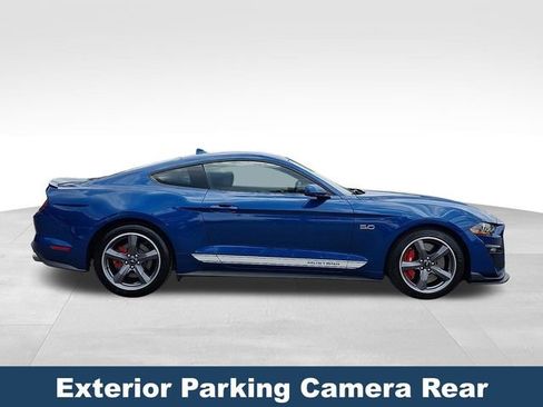 Used 2022 Ford Mustang GT Premium w/ Equipment Group 401A RWD image 9