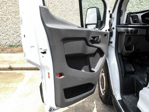 Used 2022 Ford Transit 350 Medium Roof RWD image 32