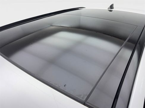 Used 2024 Jaguar F-PACE R-Dynamic S image 20