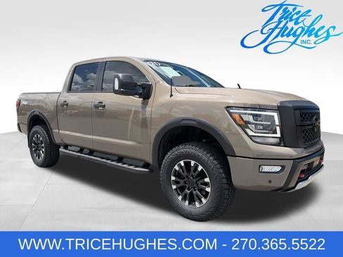 Used 2021 Nissan Titan PRO-4X w/ Pro-4x Convenience Package AWD/4WD image 1