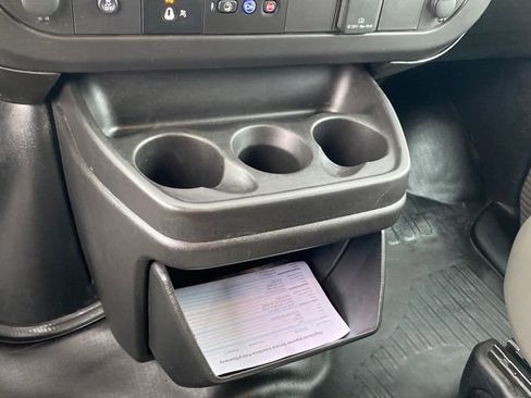 Certified 2024 GMC Savana 2500 Extended w/ Driver Convenience Package image 13