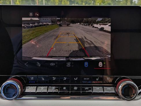 New 2026 GMC Canyon AT4X AWD/4WD image 18