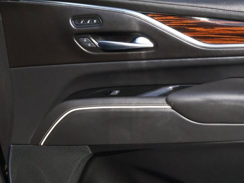 Used 2021 Cadillac Escalade Premium Luxury w/ Driver Assist Tech Package image 20