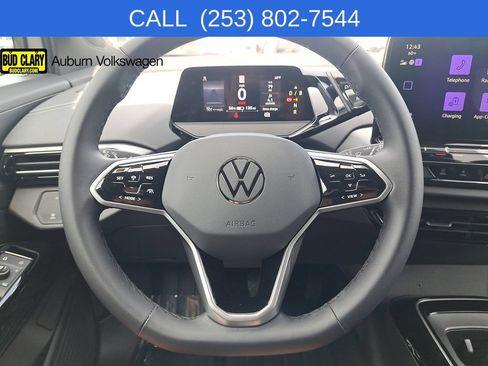 Used 2024 Volkswagen ID.4 2WD image 20