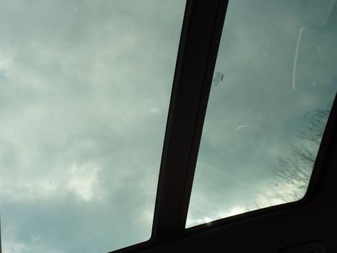 Used 2017 Audi Q3 2.0T Premium w/ Convenience Package image 26