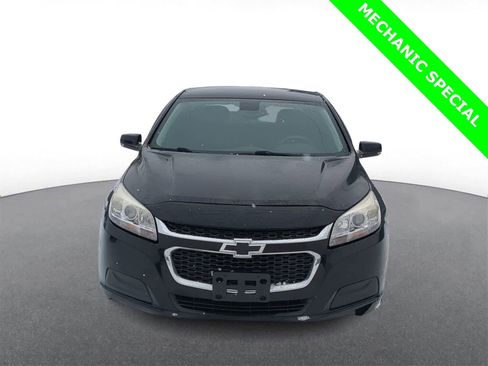 Used 2016 Chevrolet Malibu LT w/ Power Convenience Package image 3