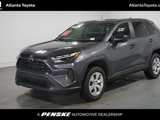 Used 2024 Toyota RAV4 LE video 1
