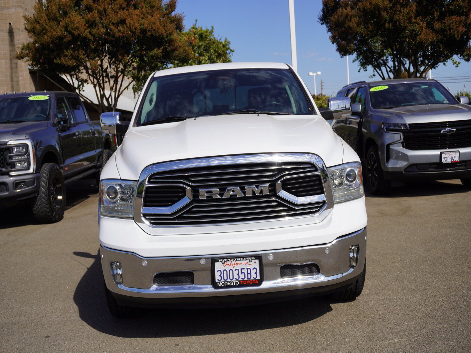 Used 2019 RAM 1500 Laramie w/ Convenience Group RWD image 6