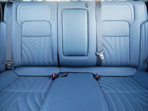 Used 2023 Nissan Ariya image 13