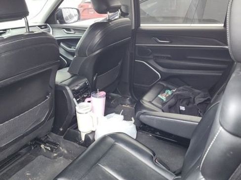 Used 2021 Jeep Grand Cherokee L Limited w/ Trailer Tow Group (B) image 11