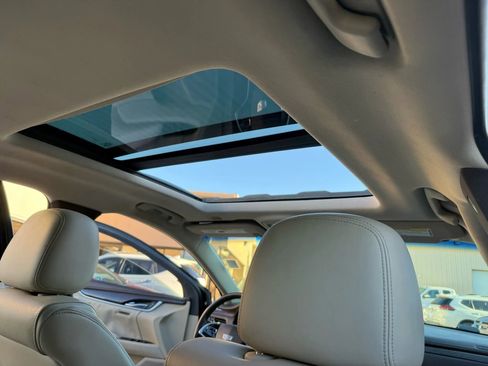 Used 2016 Cadillac XTS Luxury image 27