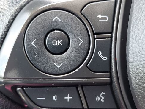 Used 2024 Toyota Corolla LE FWD image 10