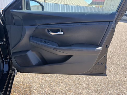 Used 2024 Nissan Sentra SV w/ All-Weather Package image 22