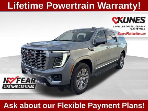 Used 2025 GMC Yukon XL Denali AWD/4WD image 5