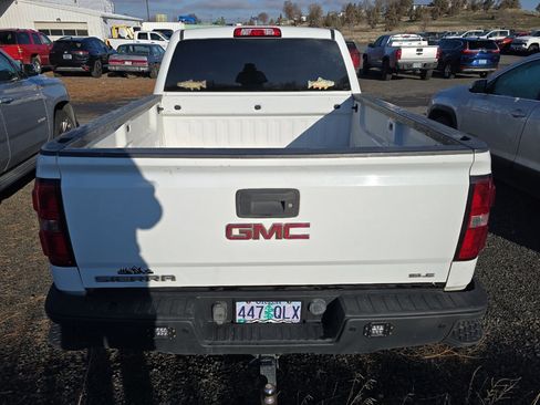 Used 2017 GMC Sierra 1500 SLE w/ Suspension Package, Off-Road image 3