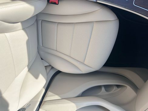 Used 2023 Mercedes-Benz GLC 300 4MATIC Coupe image 21