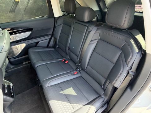 New 2026 Lincoln Nautilus Reserve AWD/4WD image 21