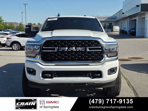 Used 2024 RAM 2500 Big Horn w/ Off Road Package AWD/4WD image 2