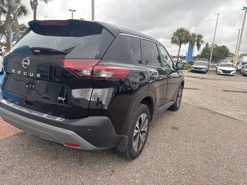 Used 2023 Nissan Rogue SV image 25