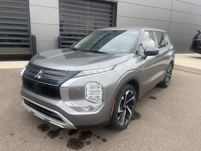 Used 2022 Mitsubishi Outlander SE