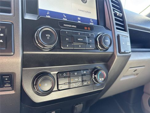 Used 2022 Ford F350 XL w/ STX Appearance Package AWD/4WD image 21