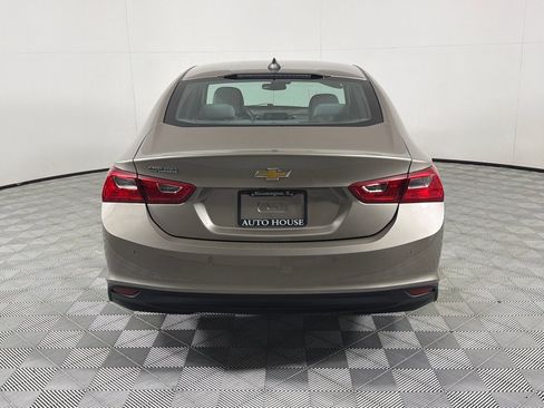 Used 2022 Chevrolet Malibu LS w/ Driver Confidence Package II FWD image 6