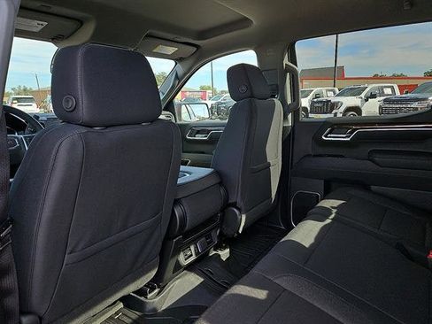 New 2026 GMC Sierra 1500 Elevation image 11